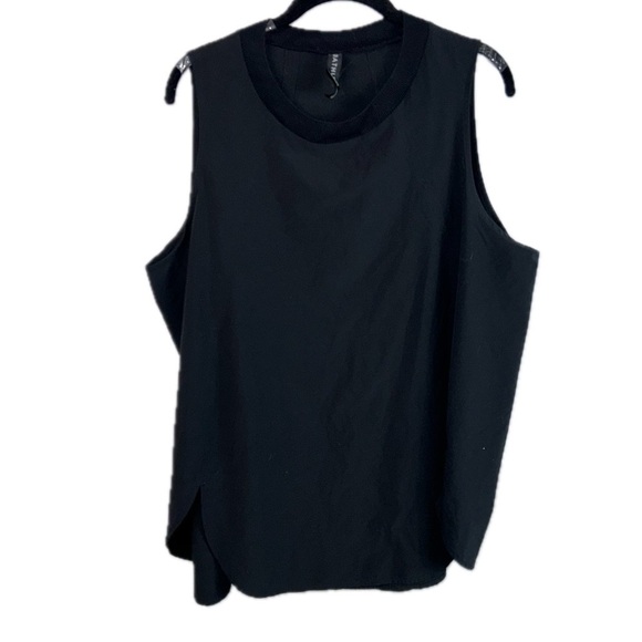 Athleta Top Sunlover SPF 50+ Pullover Tank Top Sleeveless Crewneck Scallop Back - Picture 1 of 10